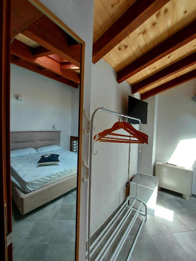 Agriturismo Azienda Agricola Ferrari M.Rita Pozza Exterior photo